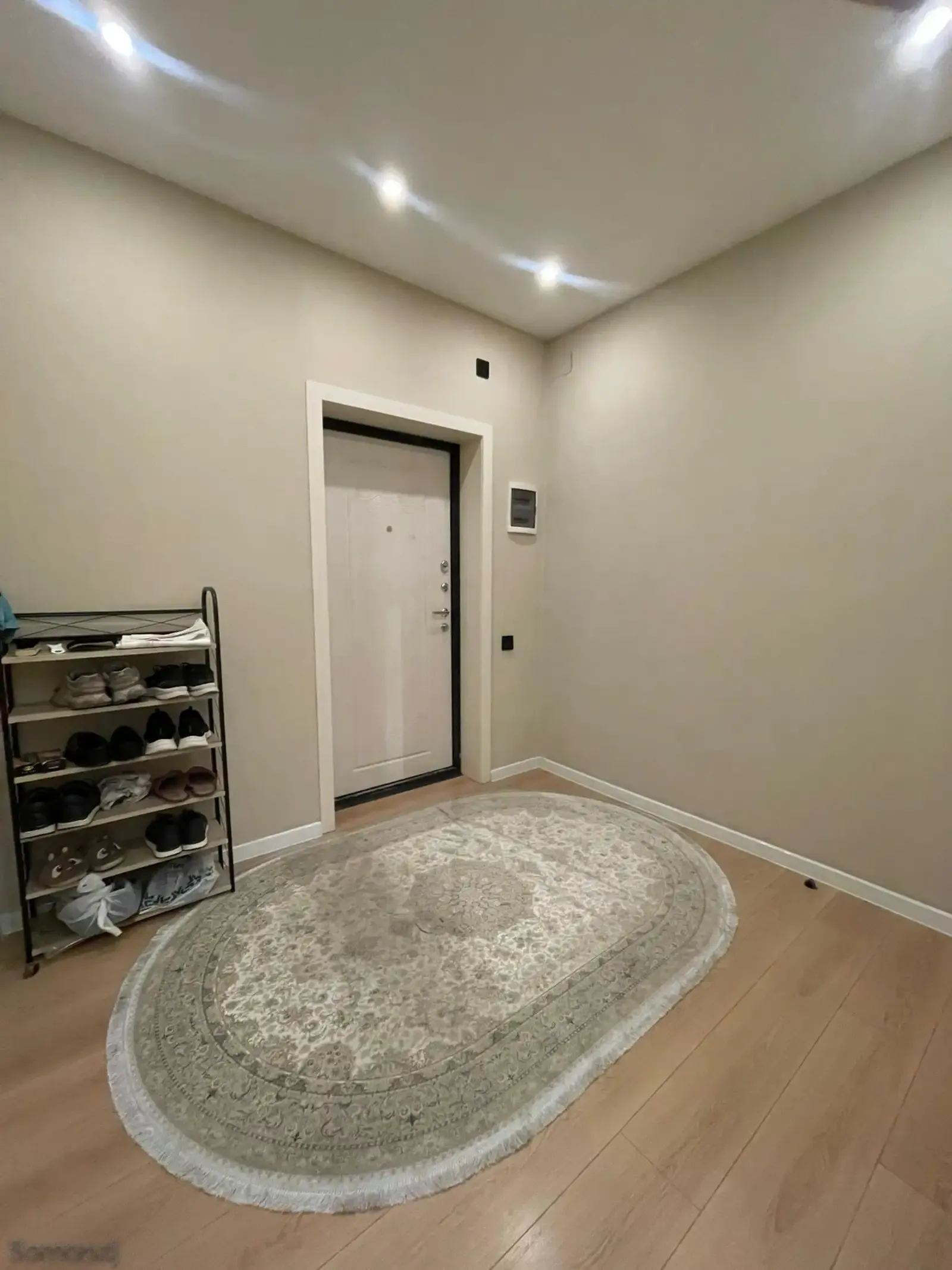 2-комн. квартира, 5 этаж, 60 м², Проспект Рудаки, сзади Ориенбанка