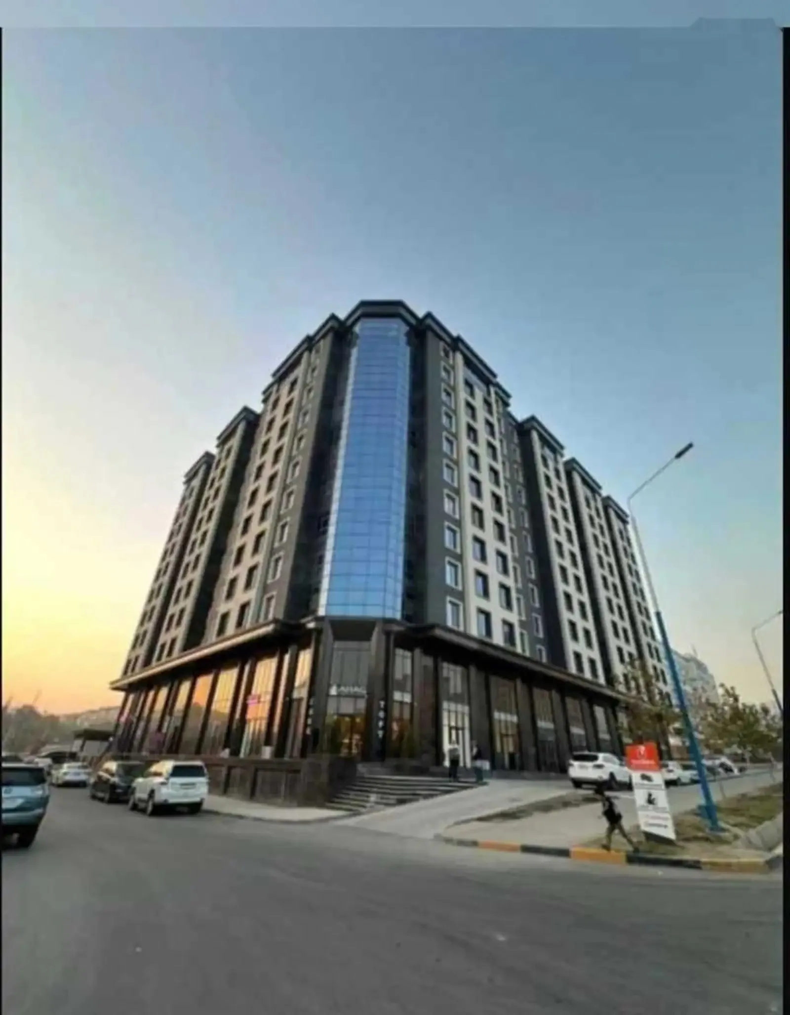 2-к квартира, 7 этаж, 58 м², Зарафшон(Паликлиникаи 14)