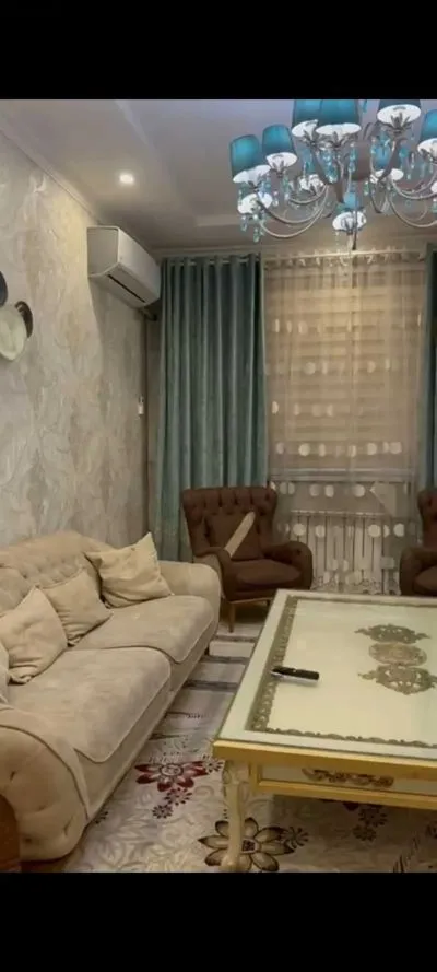 2-комн. квартира, 6 этаж, 78м², 33 мкр, Китайская стена