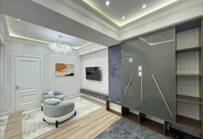 2-комн. квартира, 3 этаж, 70 м², Сомони Славянски