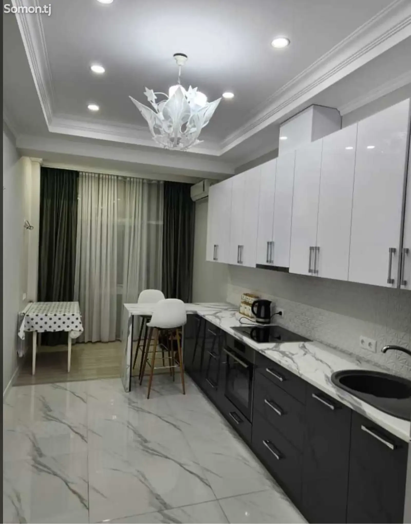 3-комн. квартира, 15 этаж, 135м², Ватан