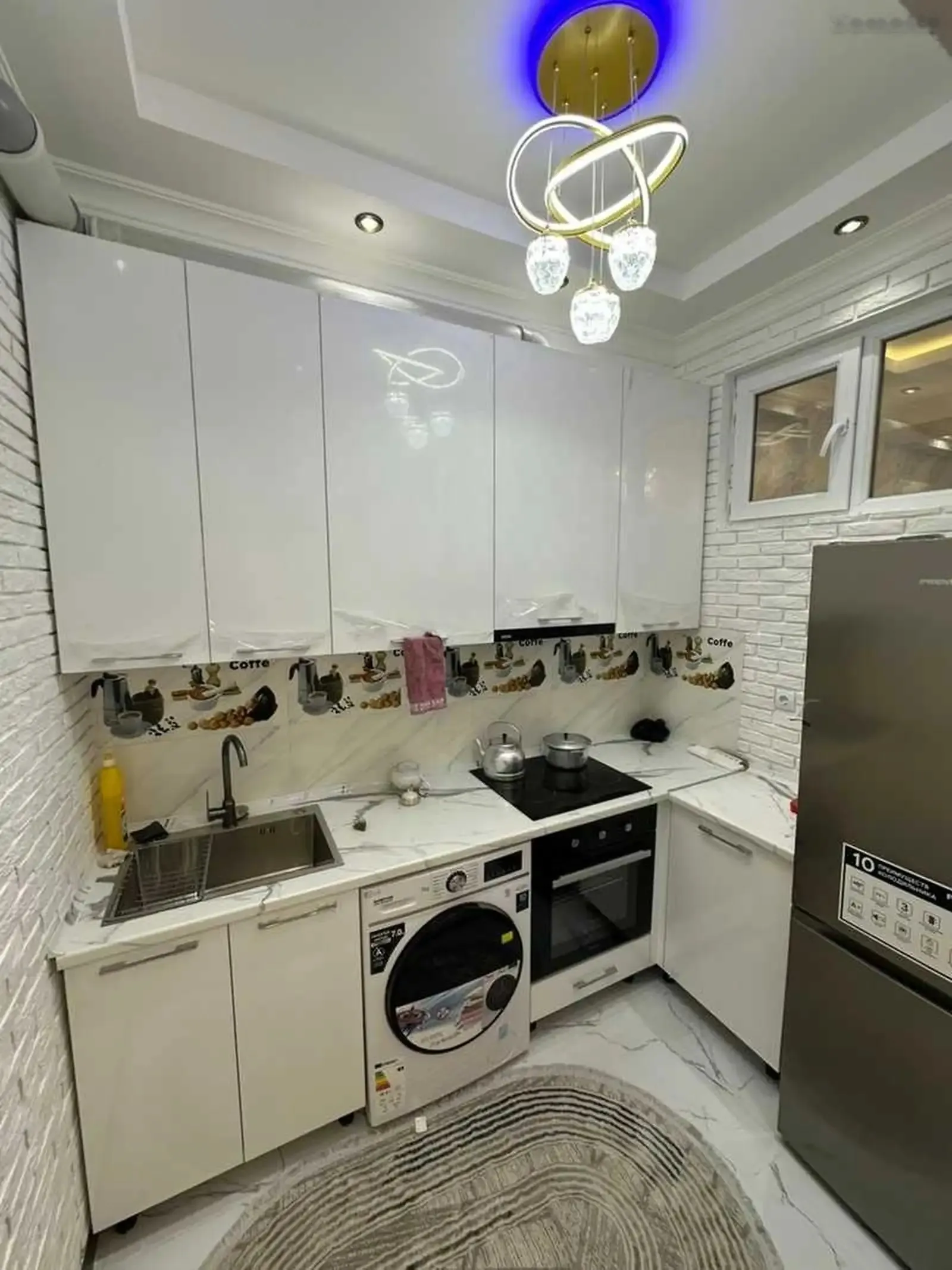 2-комн. квартира, 12 этаж, 63м², молодёжный