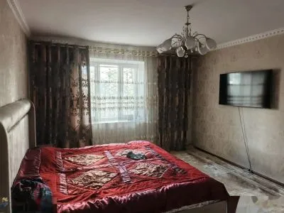 3-комн. квартира, 1 этаж, 68м², шохмансур