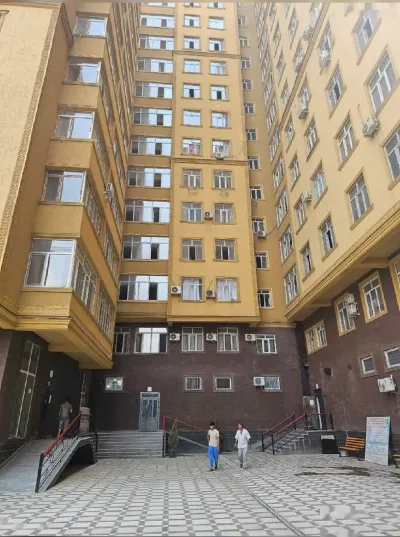 2-комн. квартира, 13 этаж, 66м², Шохмансур