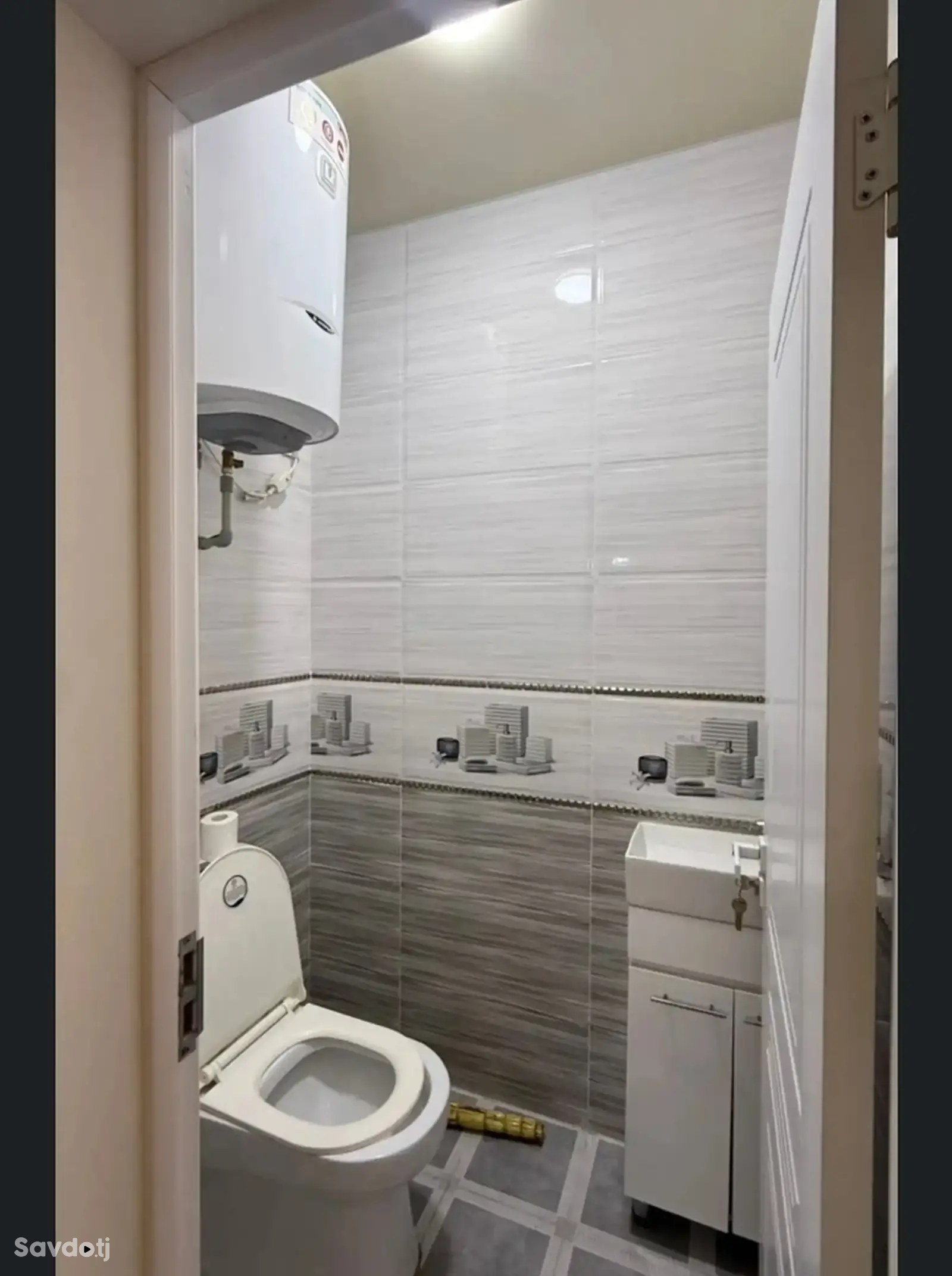 2-комн. квартира, 12 этаж, 96м², Шохмансур.Голубой экран