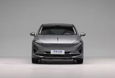 Hongqi E-QM5, 2026