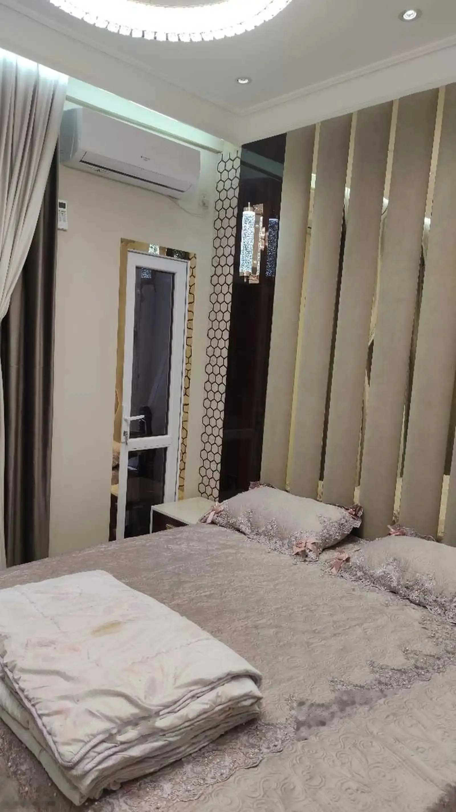 2-комн. квартира, 4 этаж, 65м², зелёный бозор