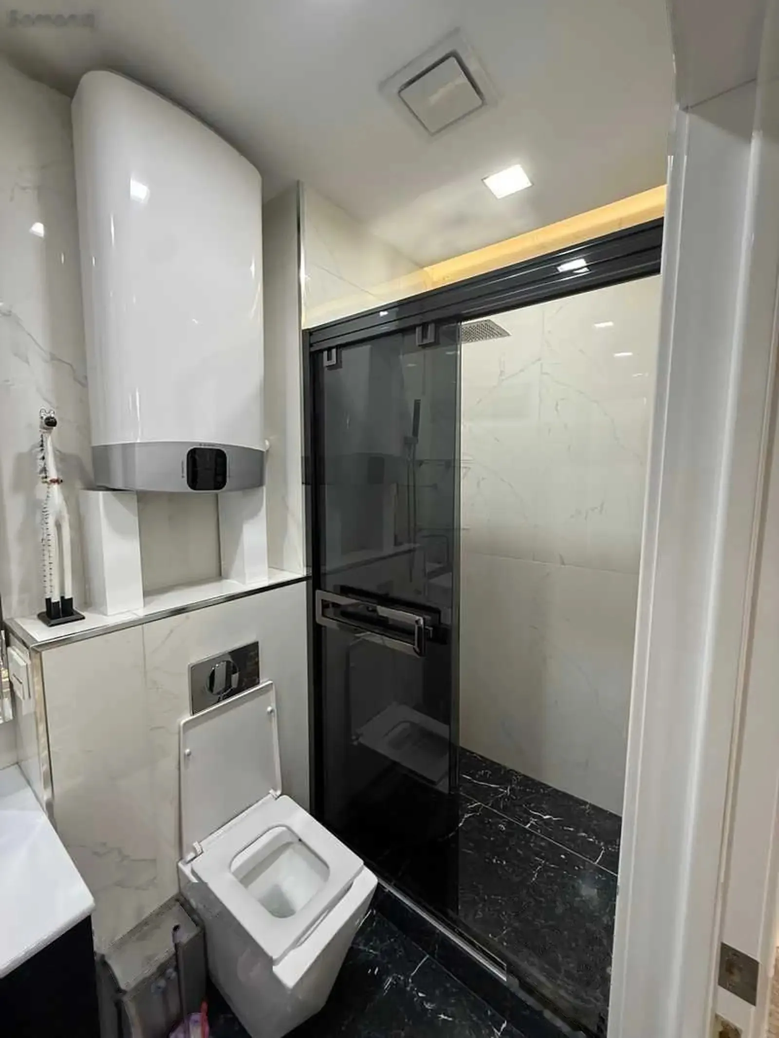 3-комн. квартира, 10 этаж, 95м², Шохмансур