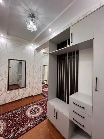 3-комн. квартира, 2 этаж, 90м², И.Сомони ашан