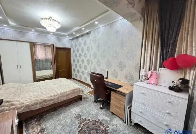 3-комн. квартира, 2 этаж, 77 м², Сино, Оши Расул