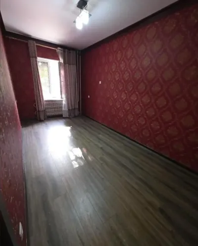 4-комн. квартира, 1 этаж, 104м², Сино