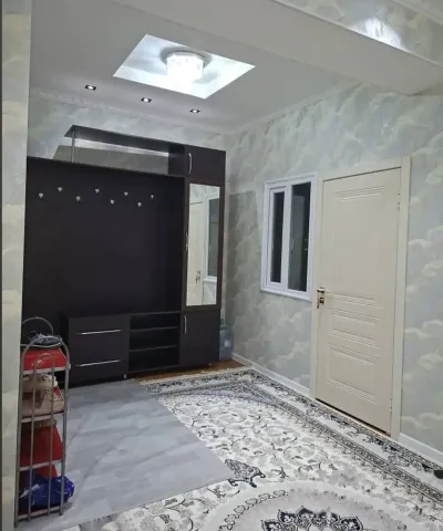 2-комн. квартира, 2 этаж, 73м², сино