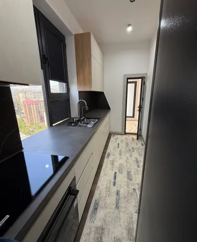 3-комн. квартира, 18 этаж, 81 м², Исмоили Сомони Сафина