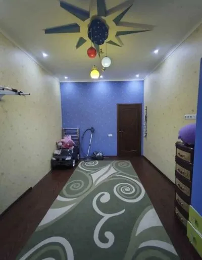 3-комн. квартира, 8 этаж, 94м², Сино