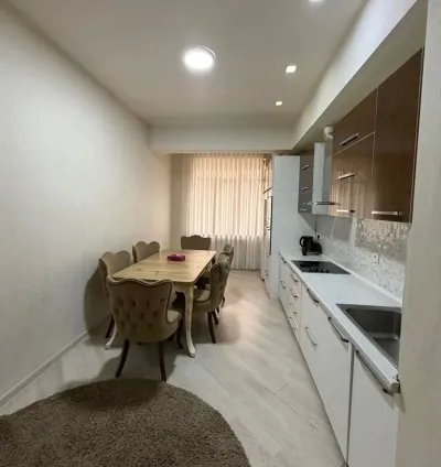 3-комн. квартира, 11 этаж, 100м², Шохмансур
