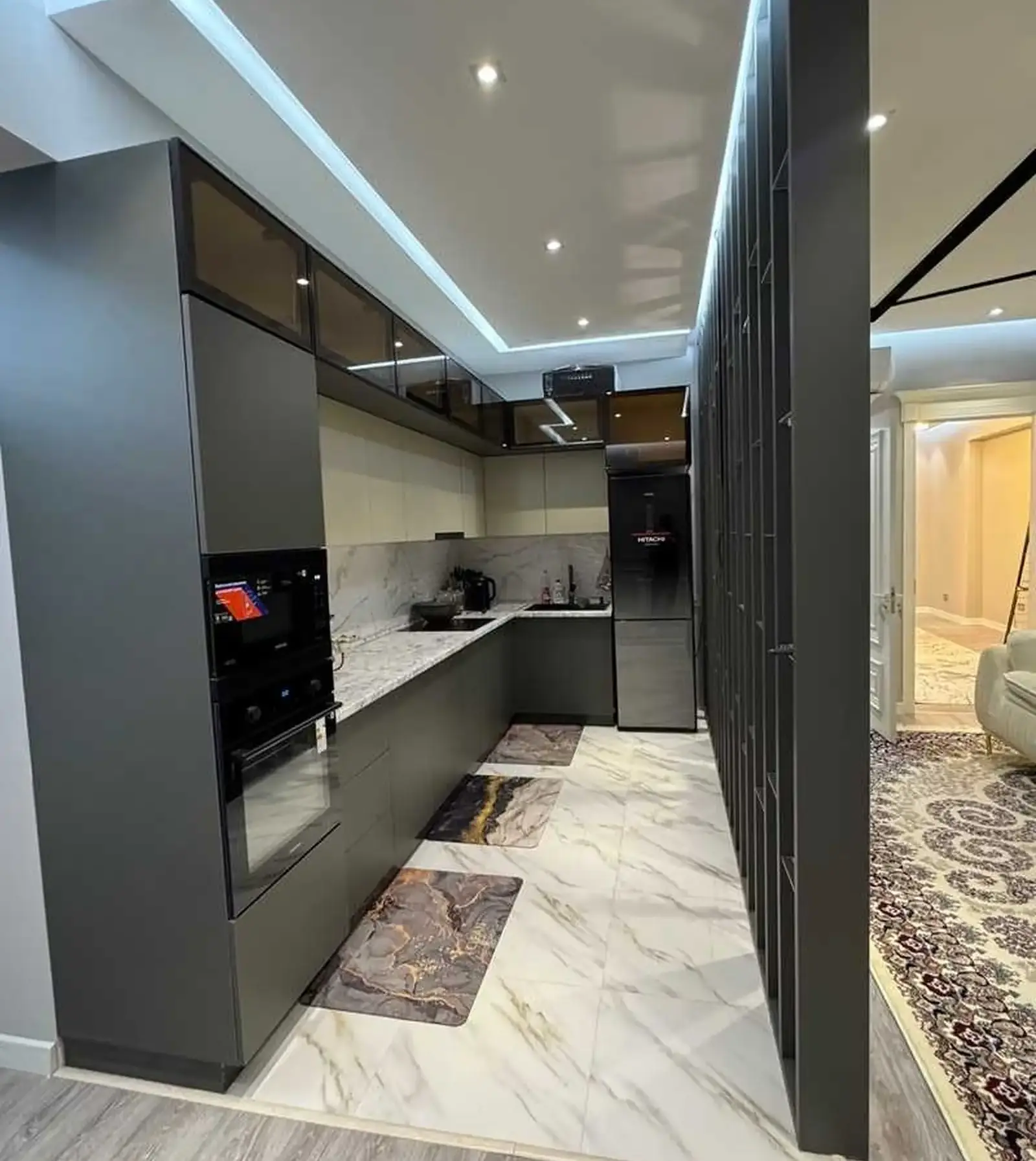3-комн. квартира, 18 этаж, 100м², хилтон