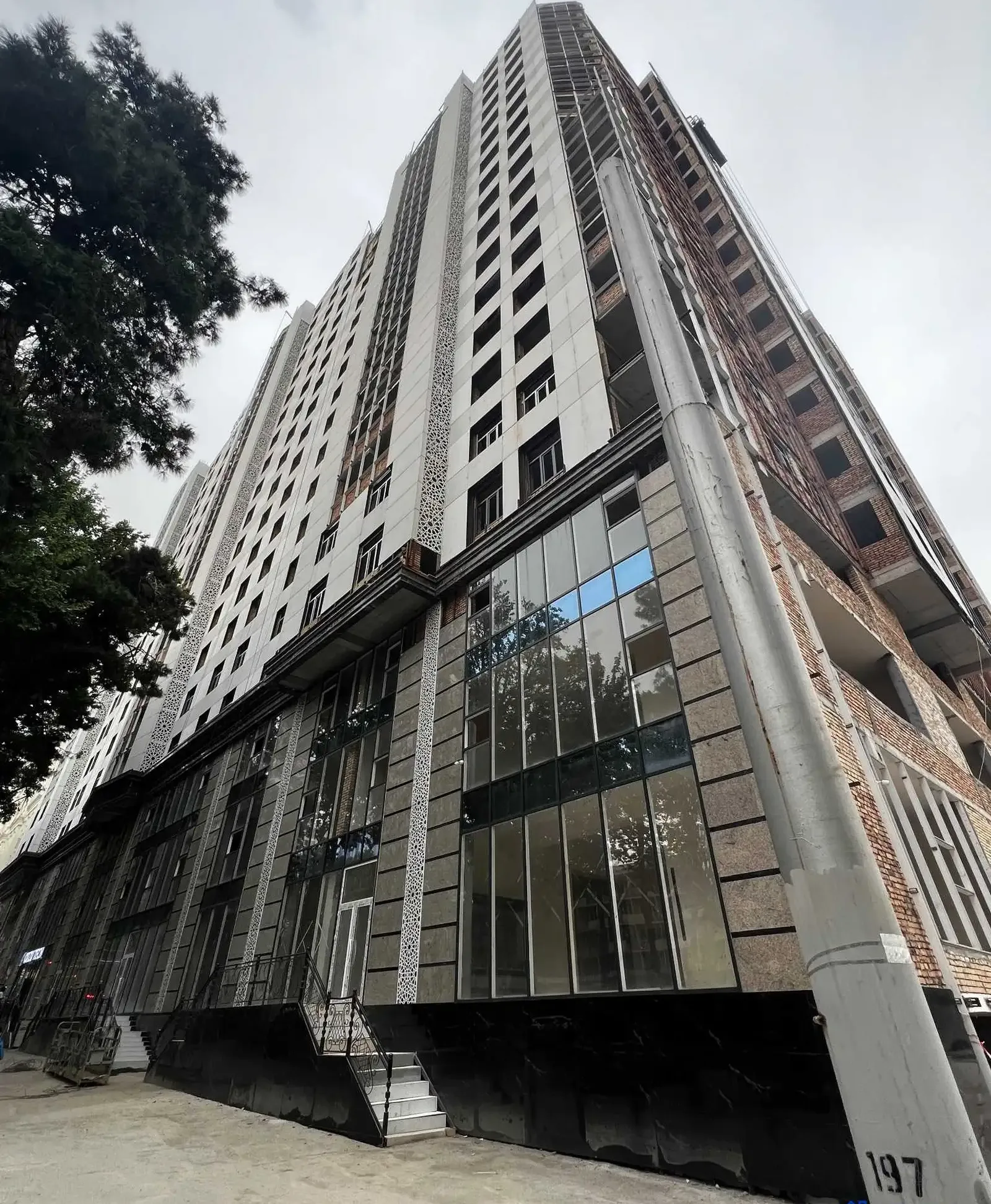 2-комн. квартира, 9 этаж, 61 м², Исмоил Сомони