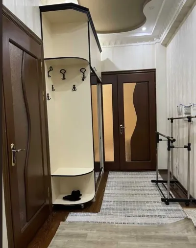 2-комн. квартира, 8 этаж, 80м², сино