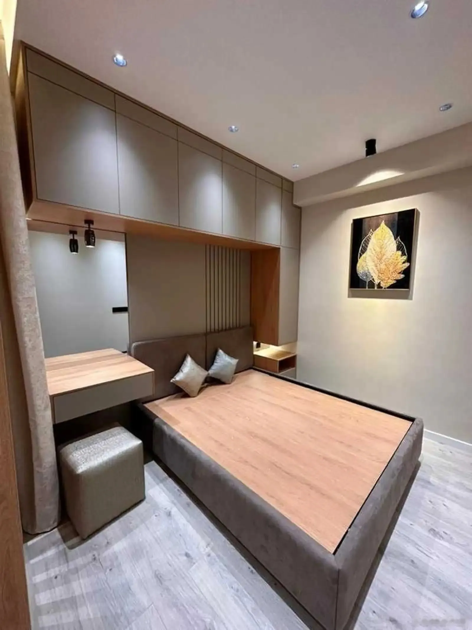 1-комн. квартира, 16 этаж, 53 м², ЁВАРИ ОВИР
