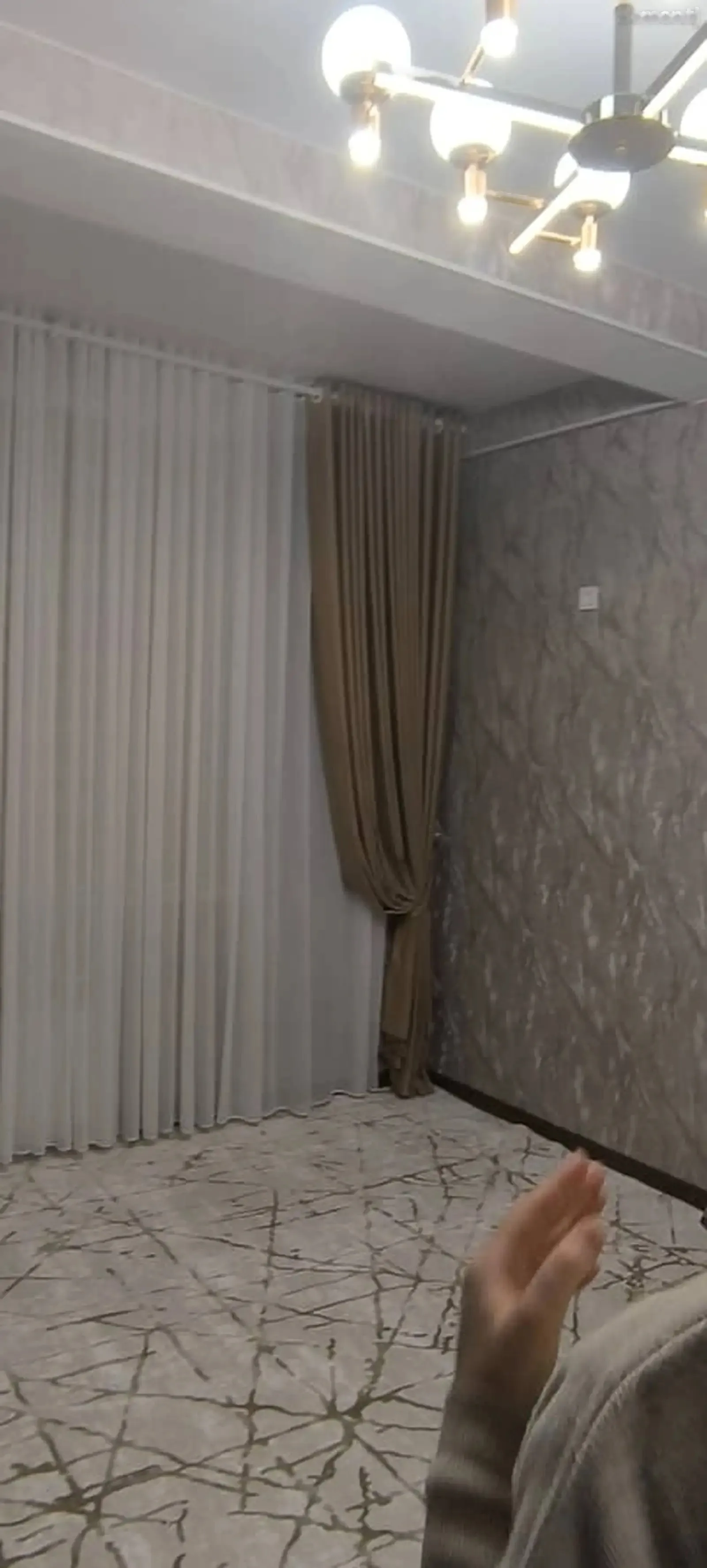 2-комн. квартира, 13 этаж, 70м², Мардон