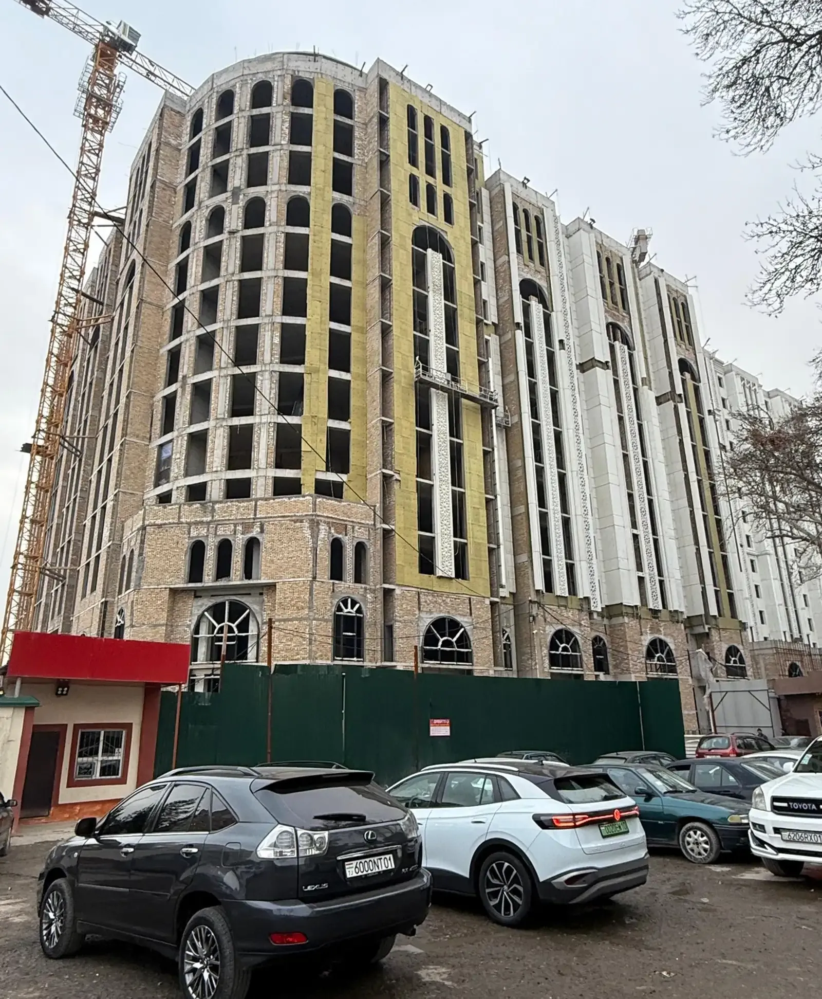 2-комн. квартира, 13 этаж, 127 м², Пединститут