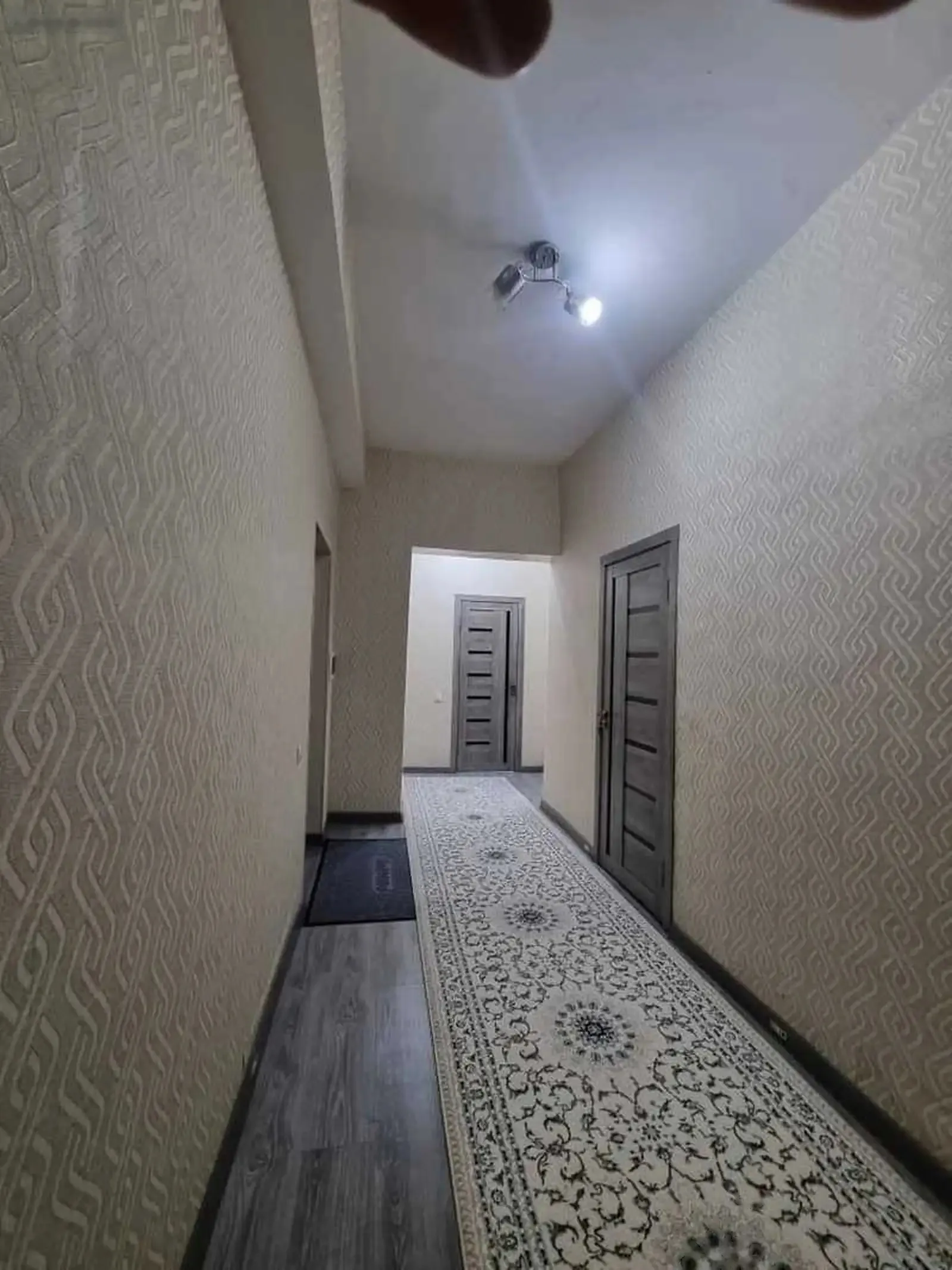 2-комн. квартира, 4 этаж, 85м², KFC молодёжни