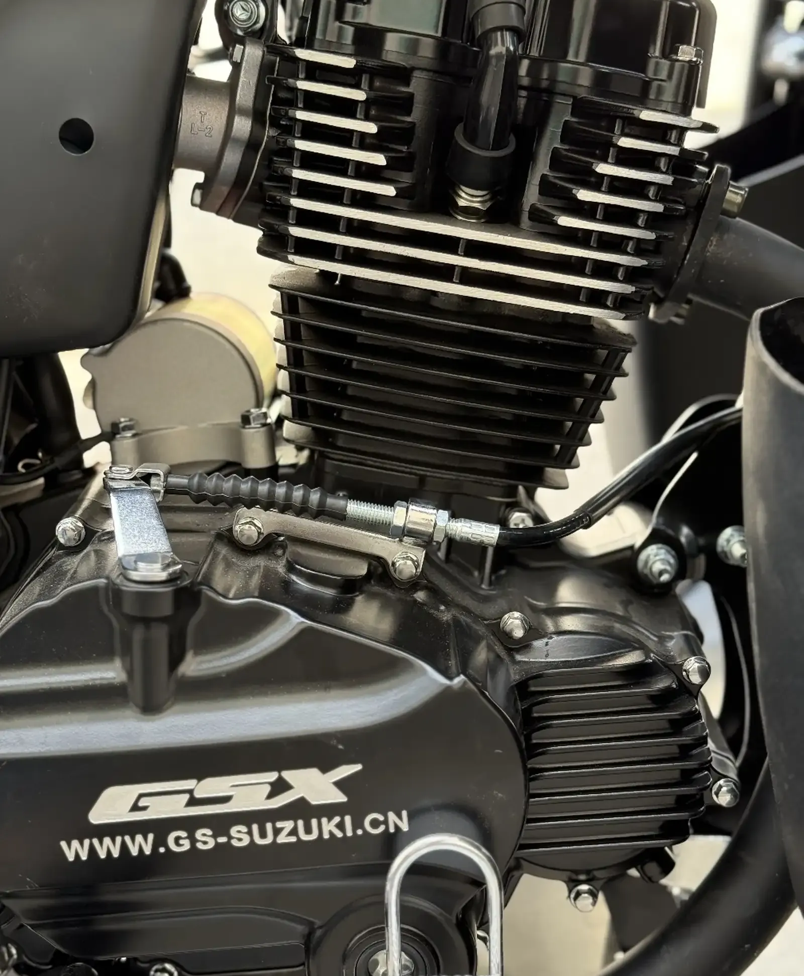 Мотоцикл Suzuki 200куб 2026 black