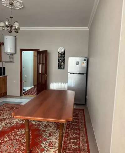 3-комн. квартира, Цокольный этаж, 110м², Шохмансур
