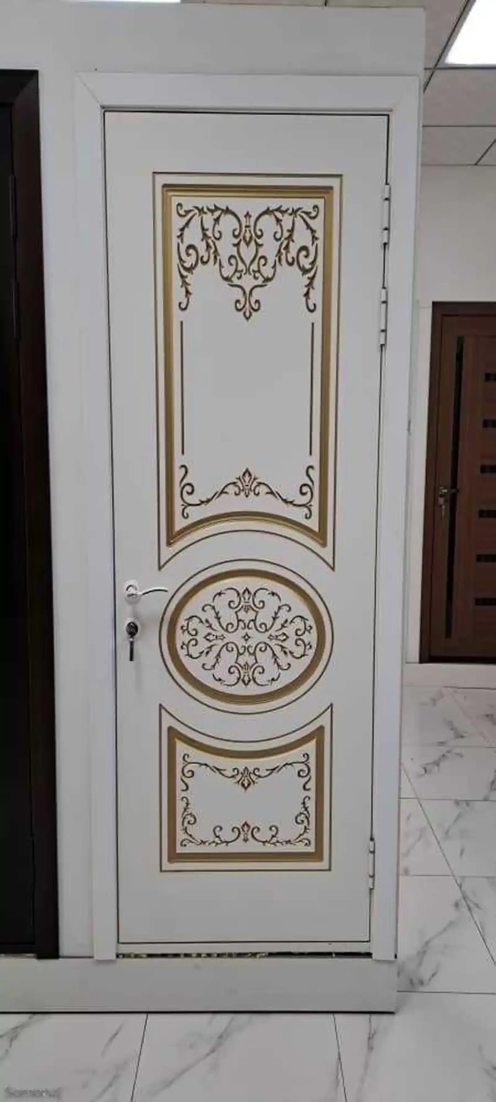 Дверь