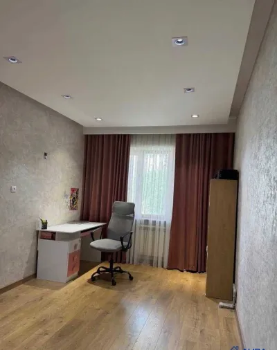 4-комн. квартира, 4 этаж, 70 м², Сино