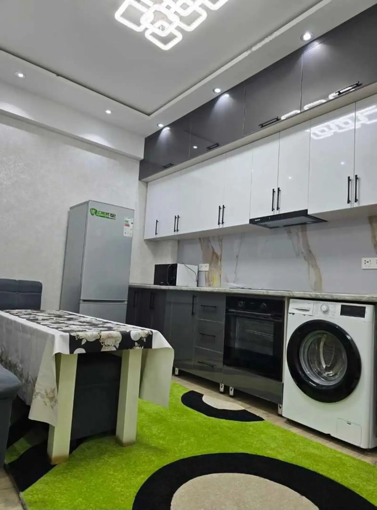 2-комн. квартира, 13 этаж, 72м², садбарг/шоҳмансур