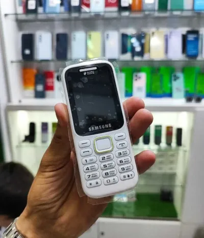 Nokia 1 Нет встроенной памяти