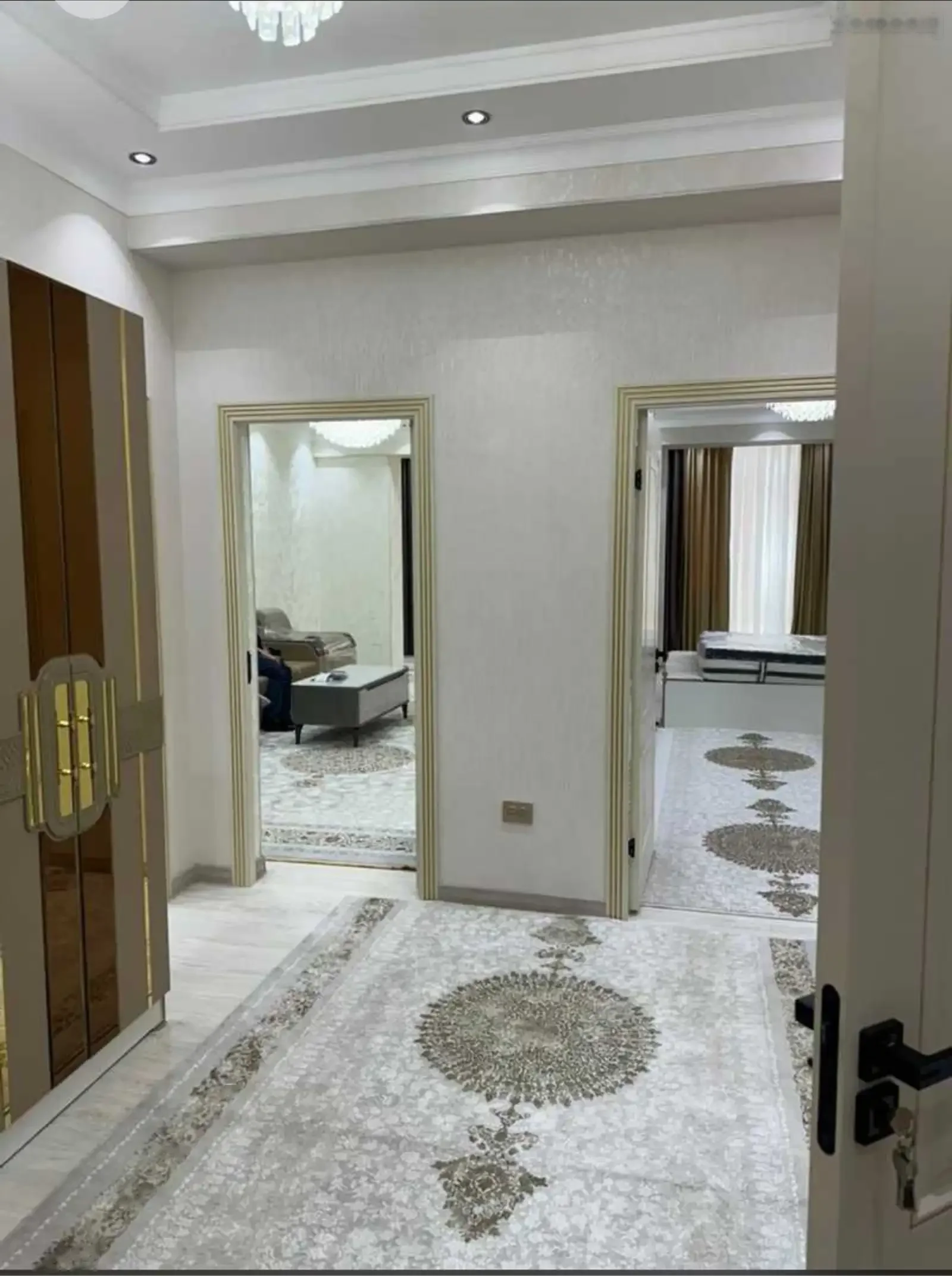 2-к квартира, 6 этаж, 83 м², Овир