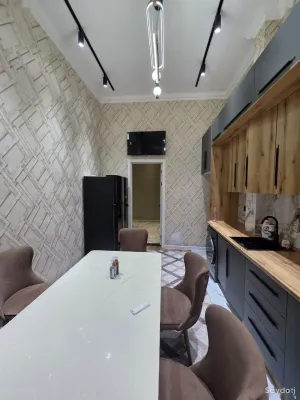 3-комн. квартира, 1 этаж, 97 м², Сино