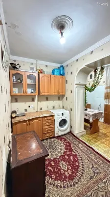 4-комн. квартира, 3 этаж, 80м², сино