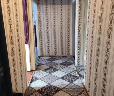 3-комн. квартира, 4 этаж, 76 м², 61мкр