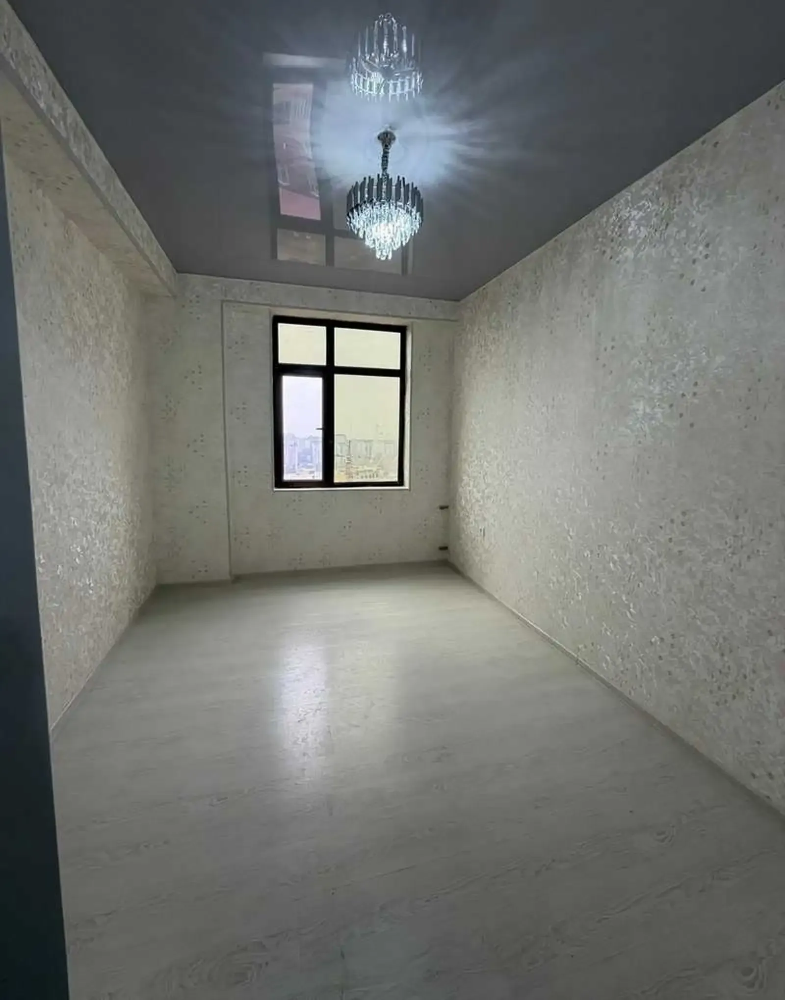 2-комн. квартира, 14 этаж, 80м², Повороти Аэропорт 3 баз Айни 64 пеши 4 дома
