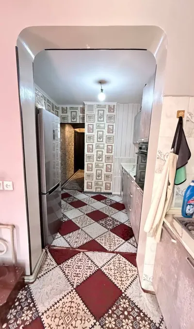3-комн. квартира, 1 этаж, 76 м², Сино