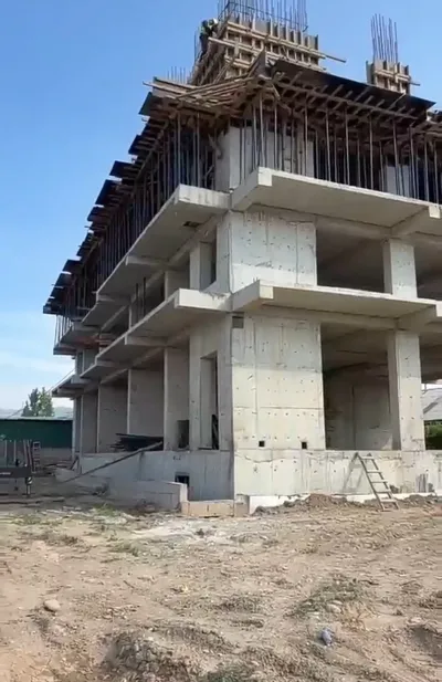 2-комн. квартира, 13 этаж, 51 м², Повороти Ленинград
