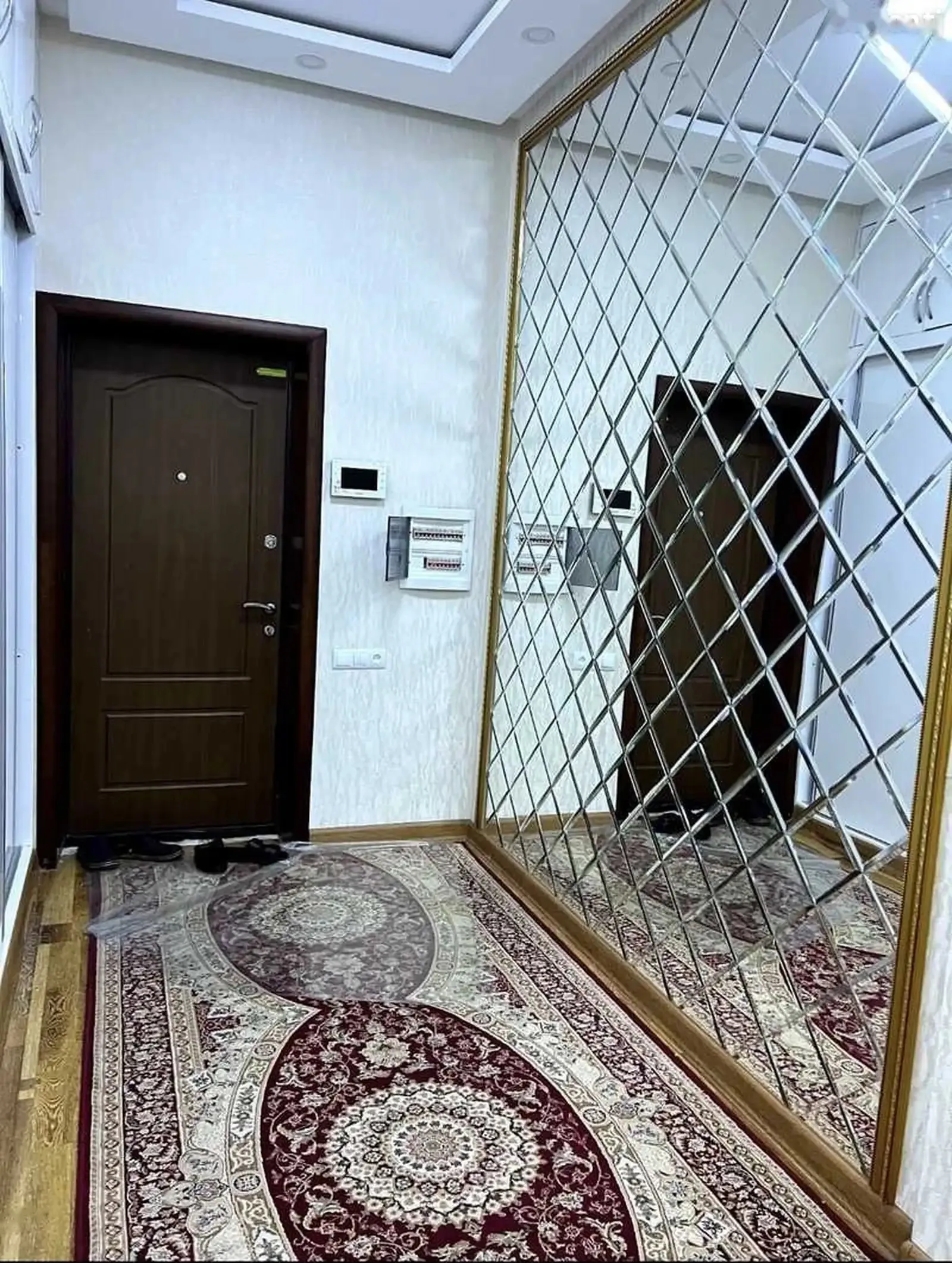 3-комн. квартира, 11 этаж, 140м², 8 март