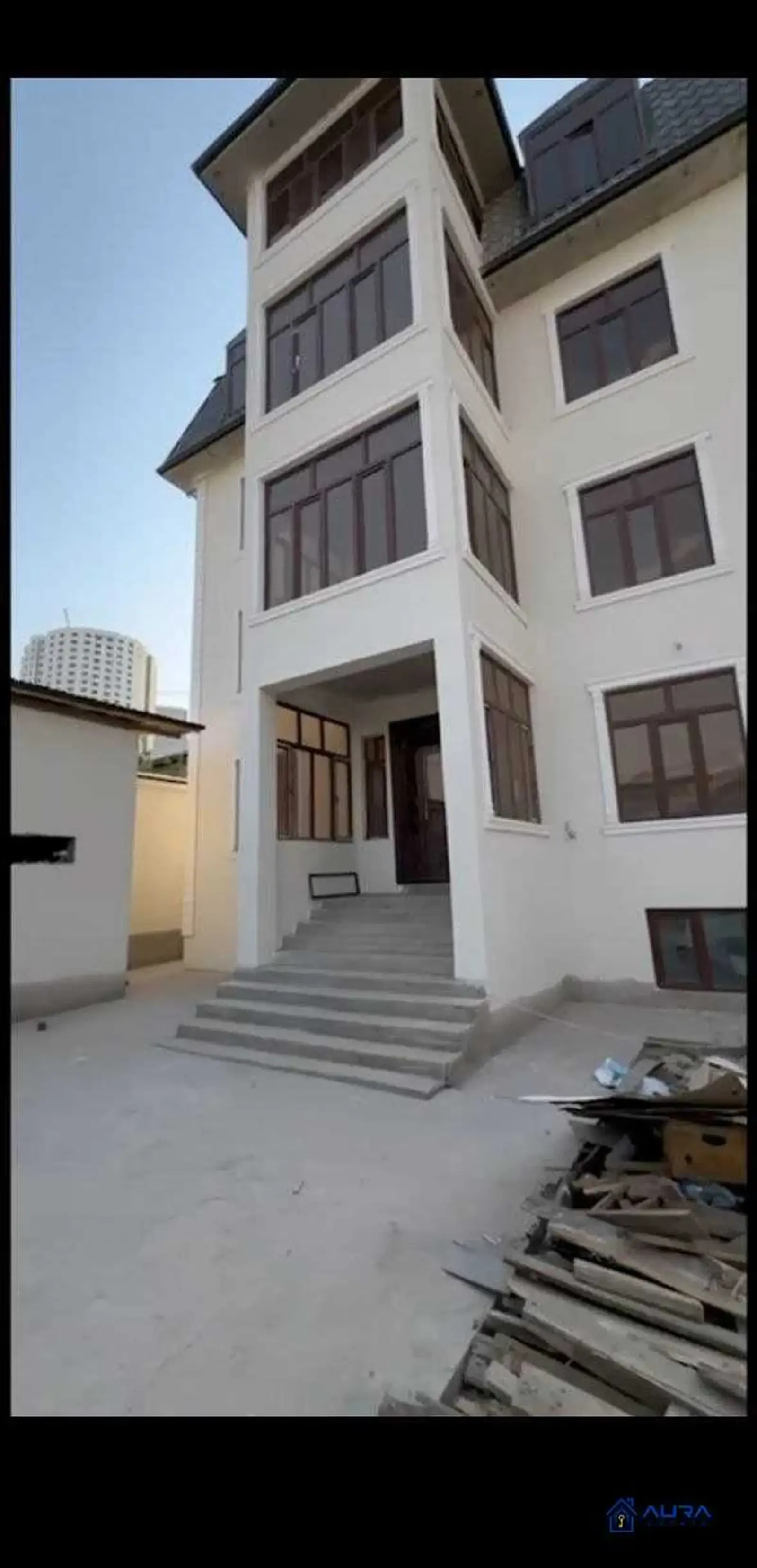 2-комн. квартира, 10 этаж, 53 м², Шохмансур