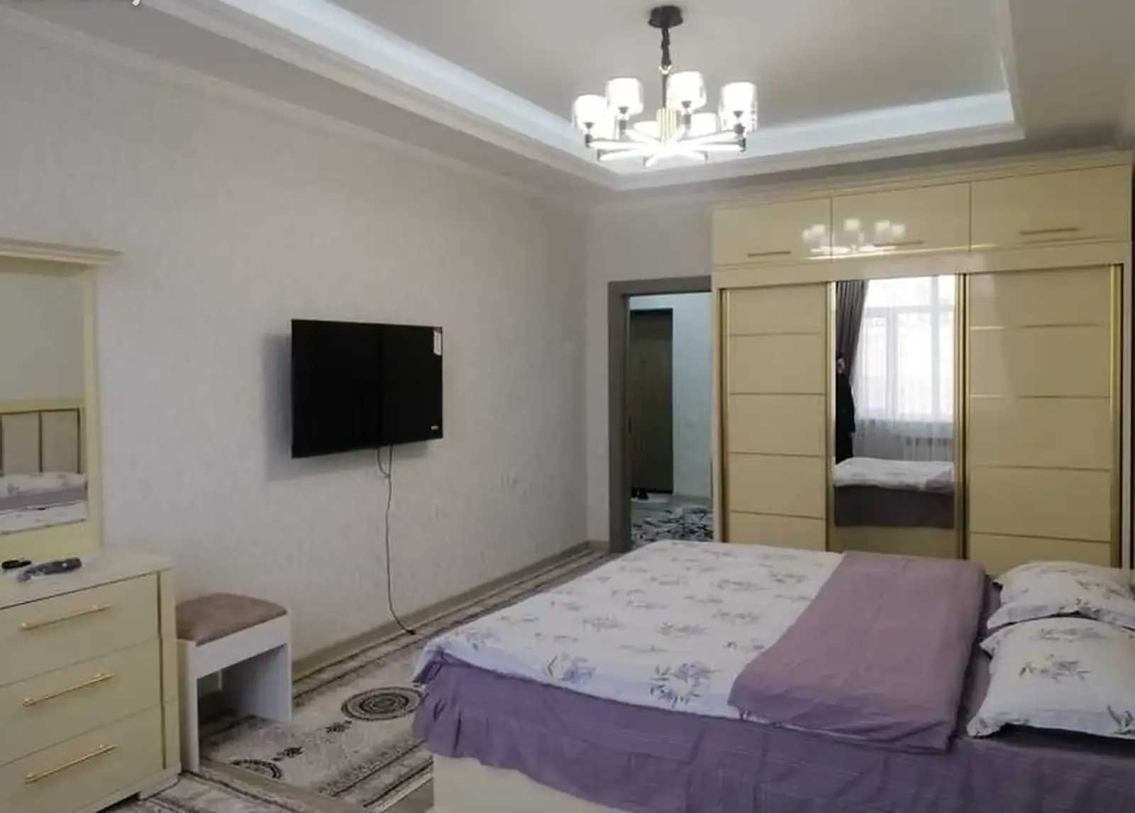 2-комн. квартира, 10 этаж, 94м², Пушти пасолстваи Русия