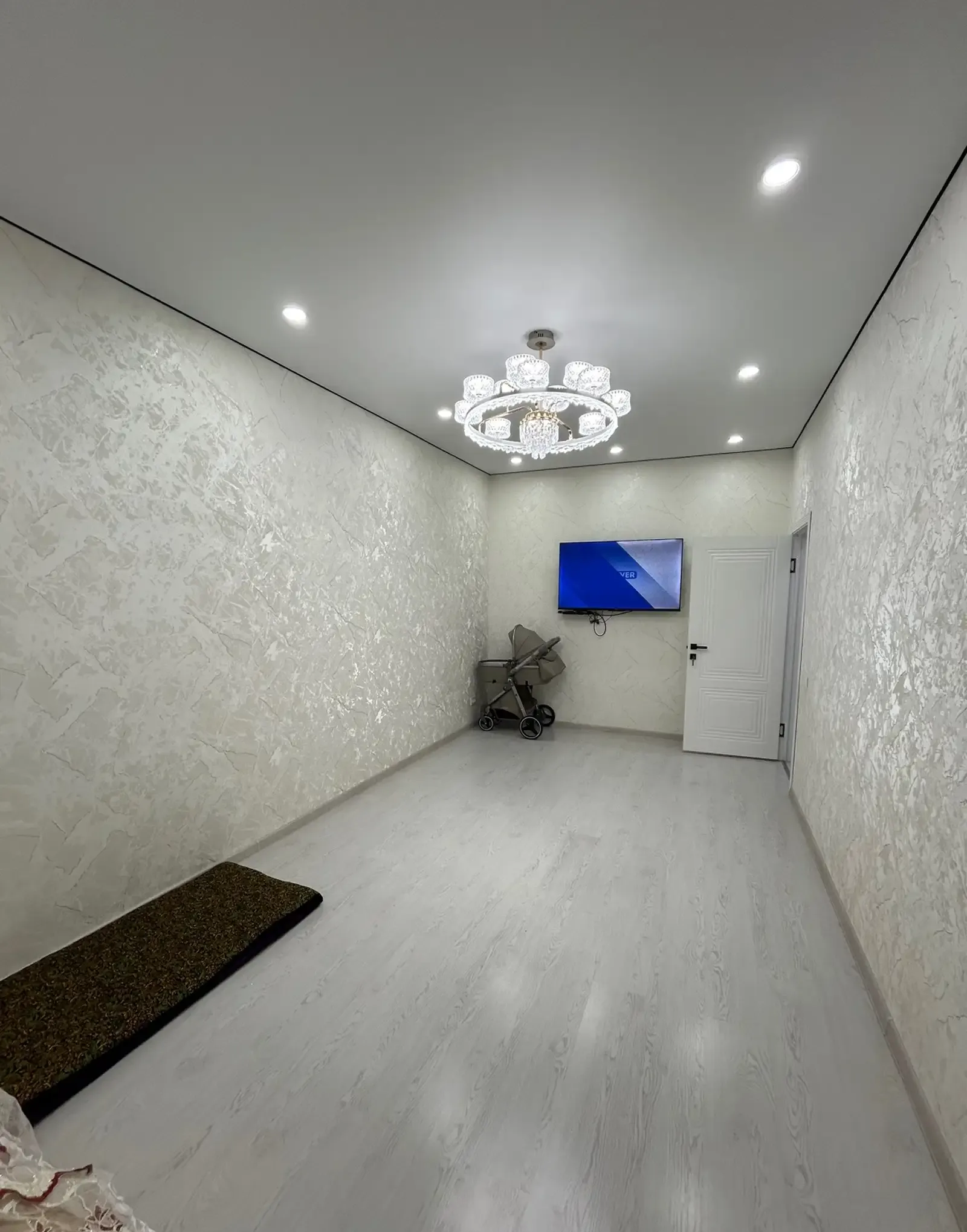 2-комн. квартира, 15 этаж, 55 м², Шохмансур