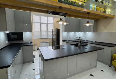 3-комн. квартира, 12 этаж, 140м², Сомони, ул. Пушкина, Славянский