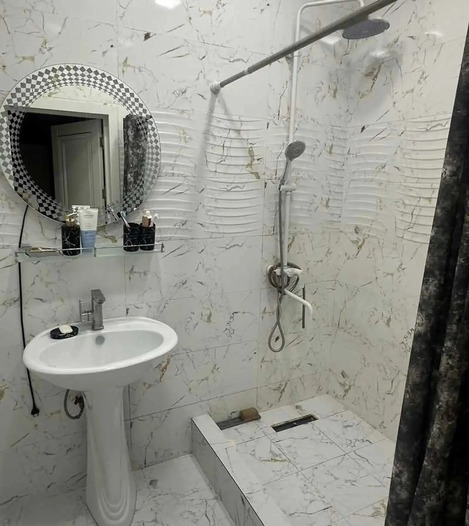 2-комн. квартира, 4 этаж, 90м², Чордома