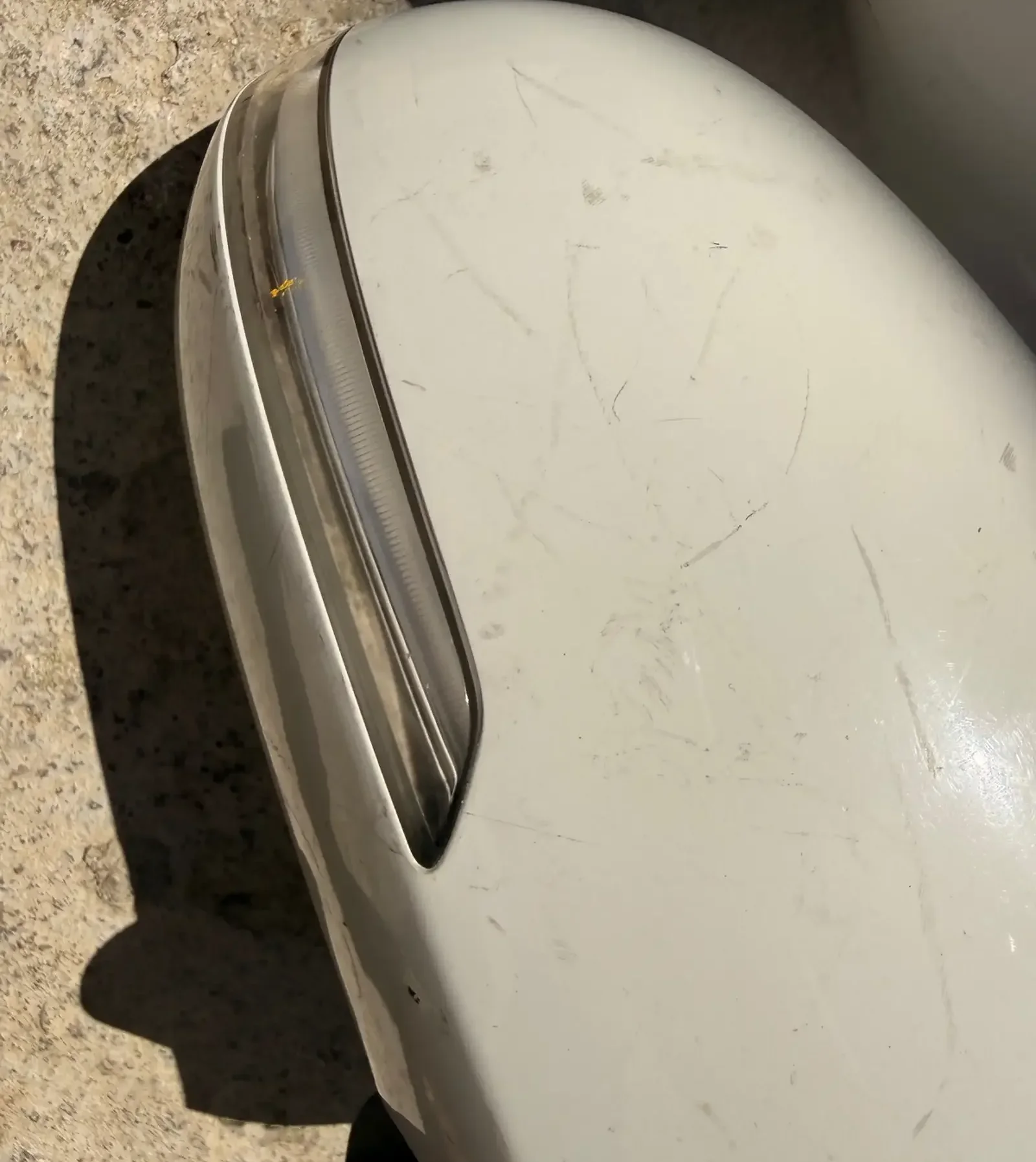 Боковинка на Hyundai Avante Hybrid