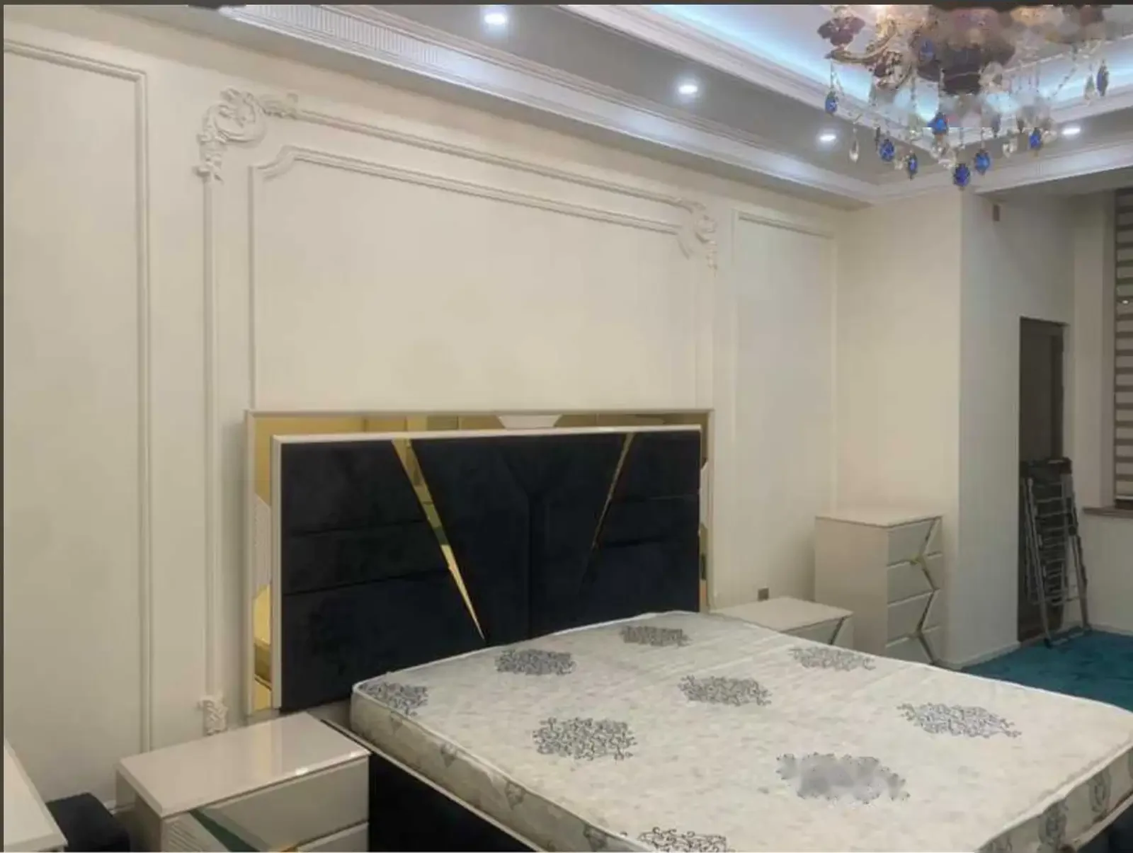 3-комн. квартира, 6 этаж, 115м², Сафо, Пединститут