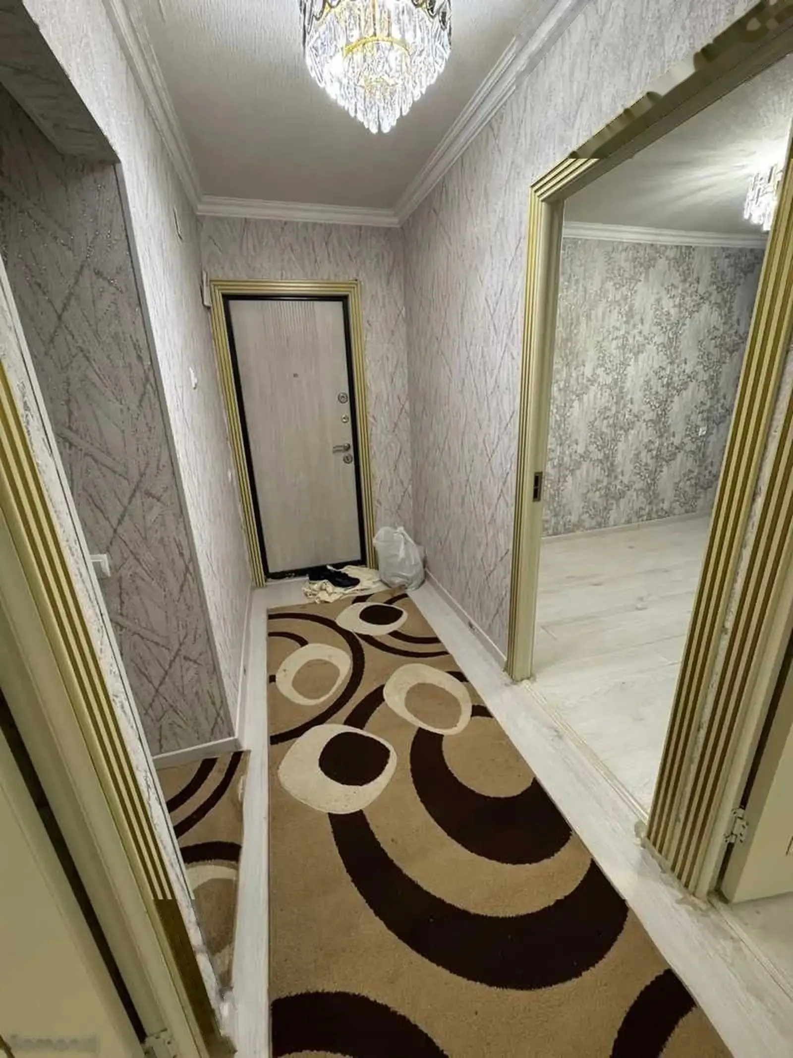 3-комн. квартира, 3 этаж, 70м², Сино