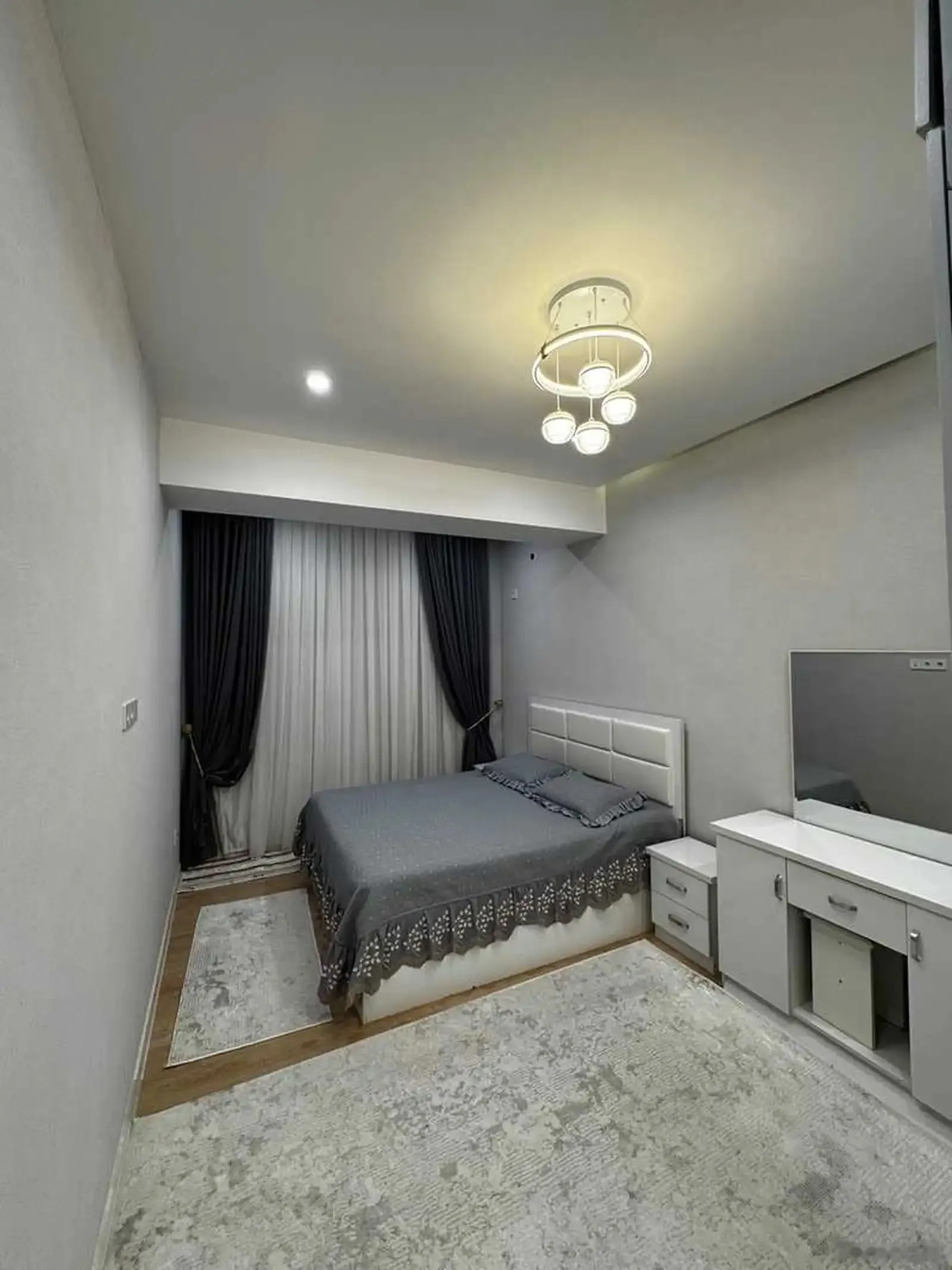 2-комн. квартира, 14 этаж, 64м², Шохмансур