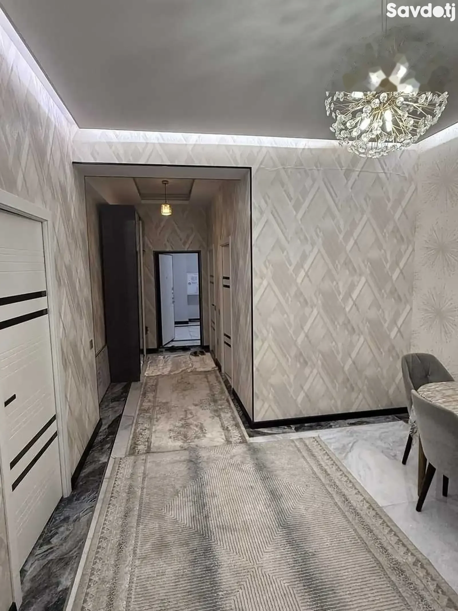 2-комн. квартира, 15 этаж, 71м², Цирк, доми Эсхата